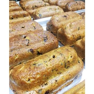 ★今年も予約開始しました★ベーカリー紬麦のシュトーレンとパンセット（8～10個入り）