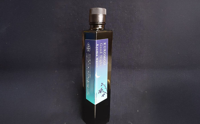 クロモジ芳香蒸留水 200ml×1本 クロモジ 黒文字茶 香水 フレグランス いい匂い 自然な香り リラックス ギフト 贈答　島根県雲南市/有限会社田井産業 [AICY009]