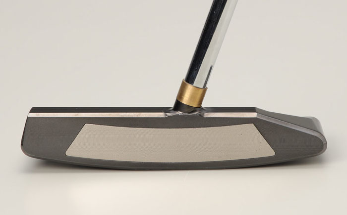 鉄師田部家謹製ゴルフパターTAMAHAGANE（トゥ・ヒール型／センター）  島根県雲南市/株式会社たなべたたらの里（奥出雲前綿屋　鐵泉堂） ゴルフクラブ パター [AIAV011]