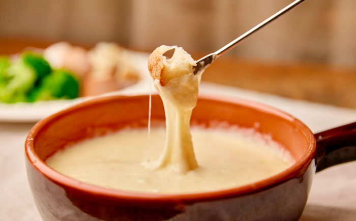 プロボローネチーズ 1個 380g | チーズ 乳製品 人気 おすすめ 島根県雲南市/木次乳業有限会社 [AIBH018]