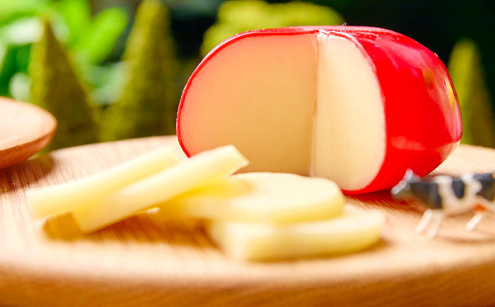 木次のミニゴーダチーズ　イズモ・ラ・ルージュ 1個 180g | チーズ 乳製品 人気 おすすめ 島根県雲南市/木次乳業有限会社 [AIBH019]