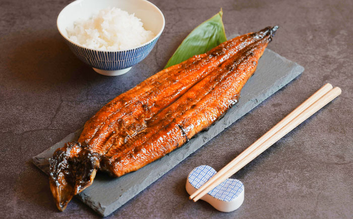 【刻みうなぎ】自慢の味・国産活うなぎ蒲焼（8食分）| うなぎ タレ 蒲焼 国産 美味しい うな丼 鰻重 魚 小分け 便利 島根県雲南市/有限会社石田魚店 [AICQ017]