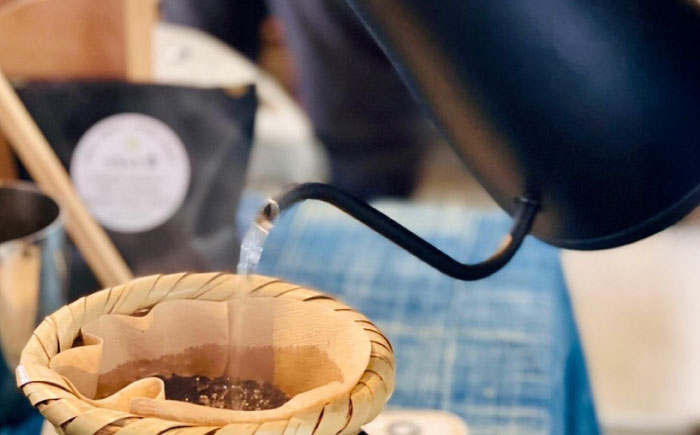 【豆】JAS認証生豆 100％使用 コーヒー豆 「珈ノ時（コウノトキ）」 200g 選べる豆/粉 島根県雲南市/つちのと舎 [AIBY008-1] 豆