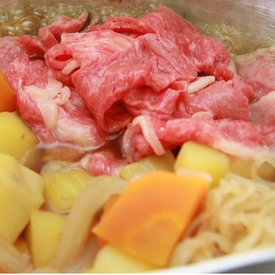 カレー・肉じゃが・牛丼におすすめ!奥出雲和牛切り落とし500g(飯南町)【配送不可地域：離島】