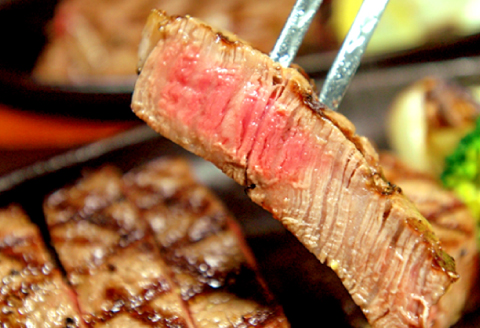 【とろける美味しさ】石見和牛　ロースステーキ用　約170g×4枚【黒毛和牛 ロース ステーキ用 合計約680g 肉 牛肉 ブランド牛 石見和牛 ステーキ肉 ステーキ 自宅用 家庭用 贈答用 贈答 お祝い パーティ ギフト プレゼント 冷蔵 チルド】