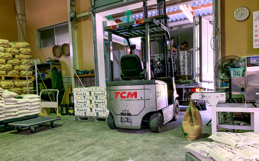 【定期便3ヶ月】美郷町産 きぬむすめ 10kg【定期便 3回定期 米 お米 精米 白米 ブランド米 きぬむすめ 5kg×2袋 10kg×3回 合計30kg 】