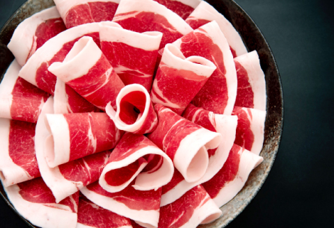 イノシシ鍋セット（山椒つくね入り） 約2.3kg【冬猪肉 ロース 500g バラ 500g 夏猪肉 モモ 500g 山椒 つくね 3パック 専用出汁 飛魚だし 3パック 肉 猪肉 いのしし肉 鍋 冷凍】