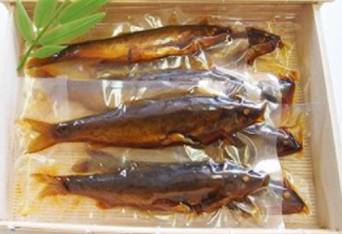 【一級河川・江の川の恵み】アユの甘露煮【2尾 5袋 合計 10尾 鮎 養殖 甘露煮 真空 湯煎 川魚 魚介類 小分け】