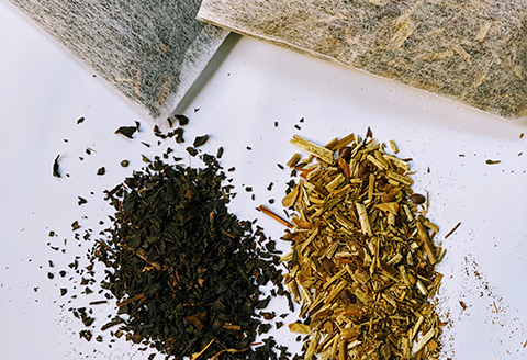 【飲みくらべセット】津和野でできた里芋焼酎とまめ茶＆和紅茶で割って楽しむ「飲んべえセット大」