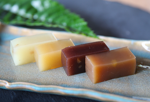 【食べ比べ】「純栗・あずき・ざら茶・そば茶」羊羹〈ミニ〉4種8本セット