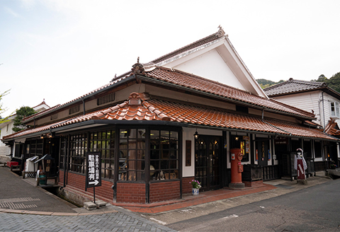 【飲み比べ・晩酌セット】津和野町の地酒3本とおつまみのセット(300ml×3本)