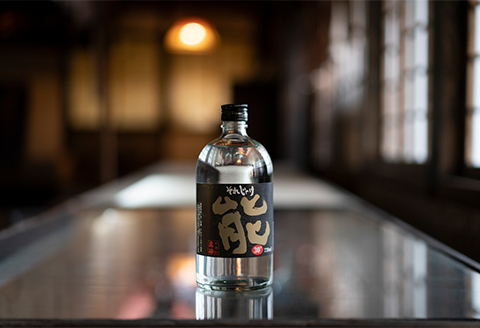 日本酒の老舗酒造がつくった米焼酎と里芋焼酎の人気銘柄2本セット