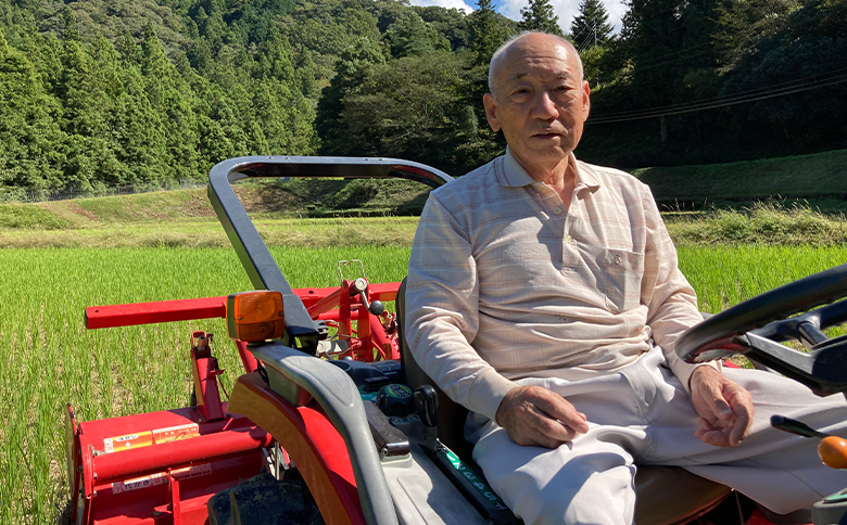 山間の清流を引き込んだ田んぼで作った「きぬむすめ玄米」5kg(令和7年)