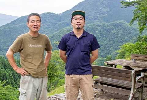 【2026年1月31日発送開始】柔らかく味の濃い京村牧場の肩ロースすき焼き用400g【配送不可地域：離島】