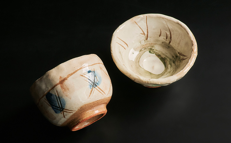 【青山窯】【2個セット】遊び心あふれる唯一無二の手捻り『ぐい呑み』