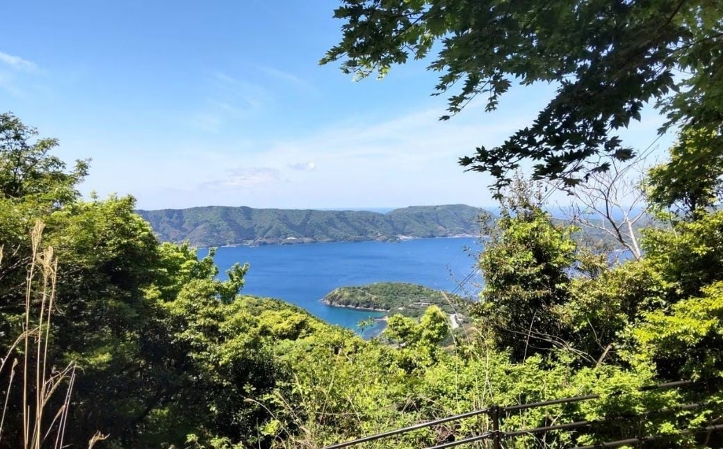 まきはた牛乳工房 バター(150g×2個セット) 【乳製品 バター 発酵バター 自家製 自家製乳酸菌 海士町】