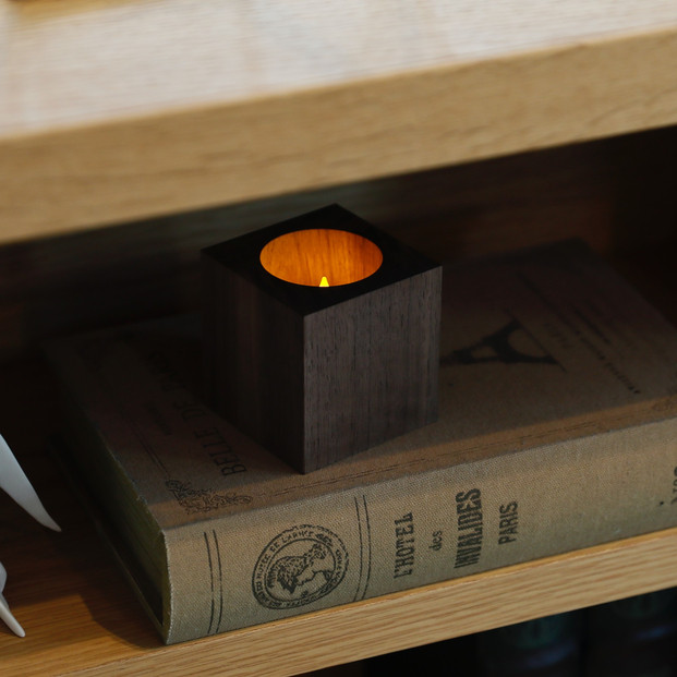 木製キャンドルホルダー キューブ型 ウォールナット LEDキャンドル専用