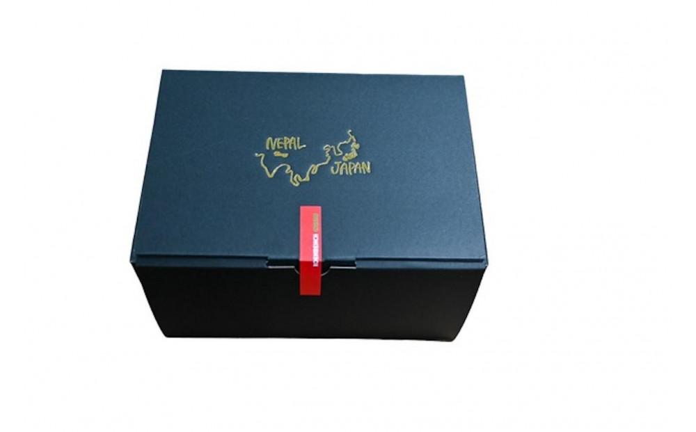 SDGs目標1（貧困をなくそう）割るタイプ　NEPAL COFFEE×2+ラマ・オーガニック農園赤3包※ギフトボックス