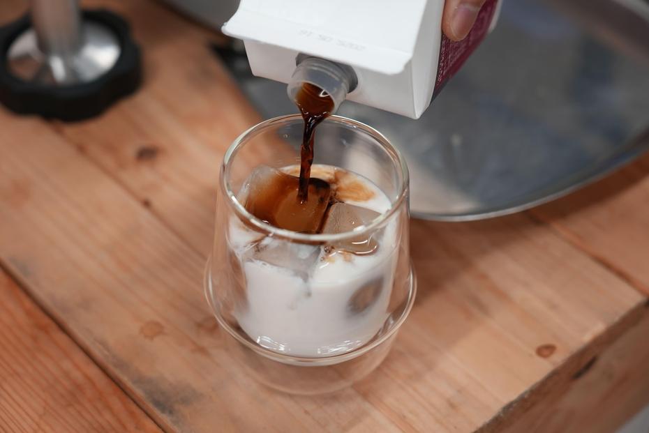 割るタイプ NEPAL COFFEE×2 (オリジナル+無糖)+ブレンドネパールドリップパック3包セット 赤黒赤※ギフトボックス