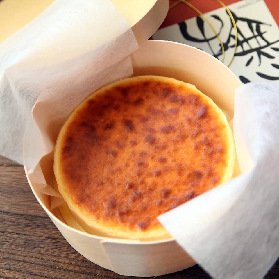 半生チーズケーキ「撫川（ふるさと）」1個 350g サンドリヨン