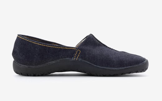 足袋型シューズ『たびりら』カラー：デニム【22.5cm】【倉敷市産 国産 靴 くつ シューズ 足袋型コンフォートシューズ 足袋シューズ 足袋 軽い 綿100％ 岡山県 倉敷市 おすすめ 人気】