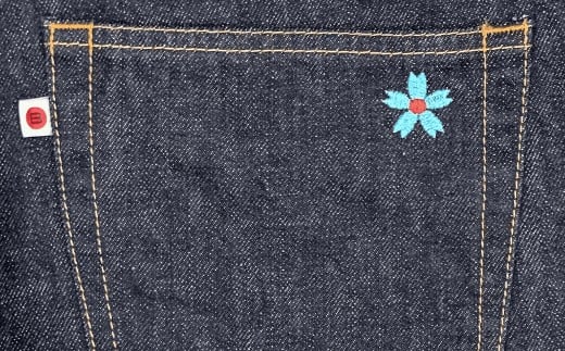 【30インチ】【限定モデル】児島産 オリジナルセルビッチデニム使用 BLUESAKURA ストレートジーンズ/INDIGO ジーンズ ズボン デニム デニムパンツ 岡山県 倉敷市
