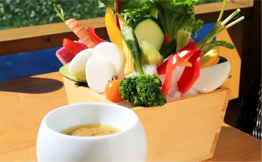 藁焼き三種盛りと農園バーニャカウダソース