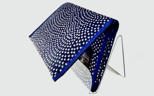 畳べり名刺入れ（サメ柄）