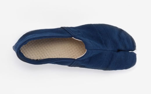 足袋型シューズ『たびりら』カラー：凪【26.0cm】【倉敷市産 国産 靴 くつ シューズ 足袋型コンフォートシューズ 足袋シューズ 足袋 軽い 綿100％ 岡山県 倉敷市 おすすめ 人気】