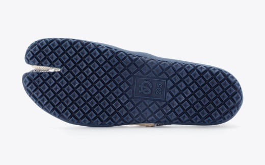 足袋型シューズ『たびりら』カラー：海【27.0cm】【倉敷市産 国産 靴 くつ シューズ 足袋型コンフォートシューズ 足袋シューズ 足袋 軽い 綿100％ 岡山県 倉敷市 おすすめ 人気】