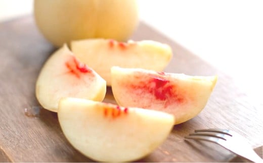 岡山匠の白桃 約1.3kg 4～6玉 家庭用