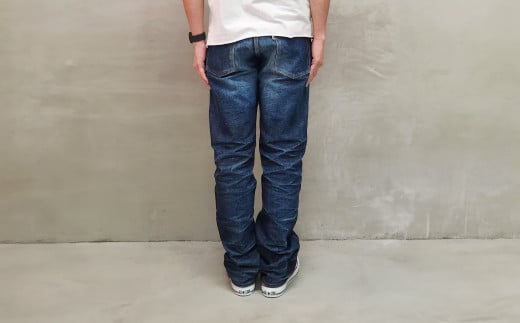 【岡山デニム】立体加工3Dジーンズ［レギュラーストレート］／32インチ【デニム ジーンズ ジャケット 服飾 服お洒落 岡山県 倉敷市 おすすめ 人気】