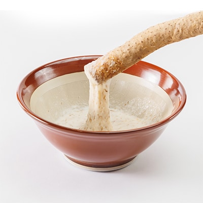 【先行受付9月上旬～順次】土臭さがくせになる濃厚な味と強い粘りの自然薯　800g～1kg化粧箱入り【配送不可地域：離島】