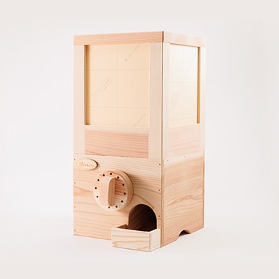 木のガチャガチャ