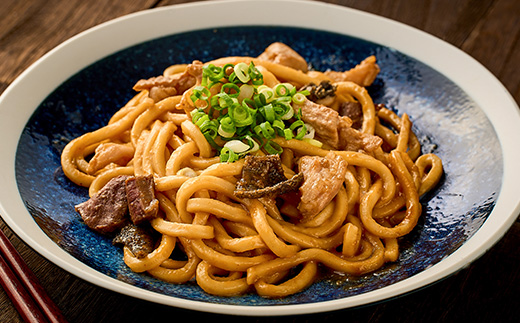 【冷凍】【4人前】津山名物ホルモンうどんセット(国産牛使用)【配送不可地域：離島】