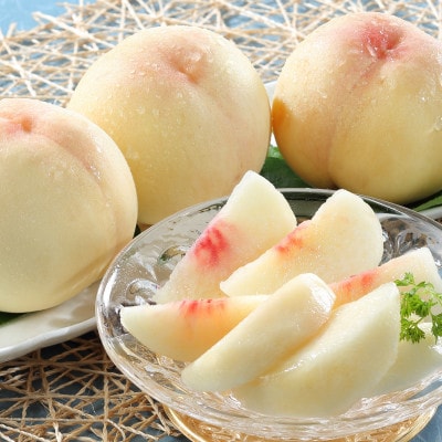 岡山県産　岡山白桃3玉【冷蔵】2026年発送【配送不可地域：離島・北海道・沖縄県】