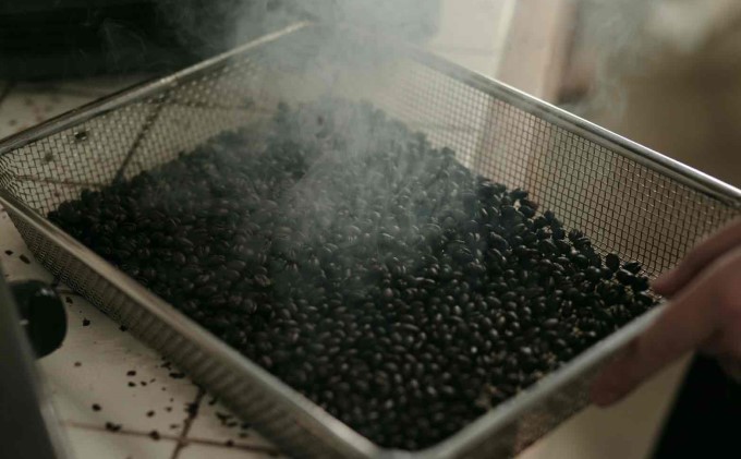 【みなと珈琲焙煎所】ハワイコナ！300g：豆