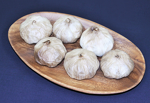 A-28観音黒にんにく(L寸大玉)6個