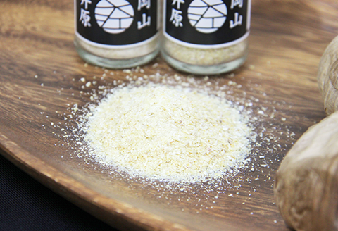 A-72観音黒にんにく4個＋ガーリックパウダー卓上用2個セット