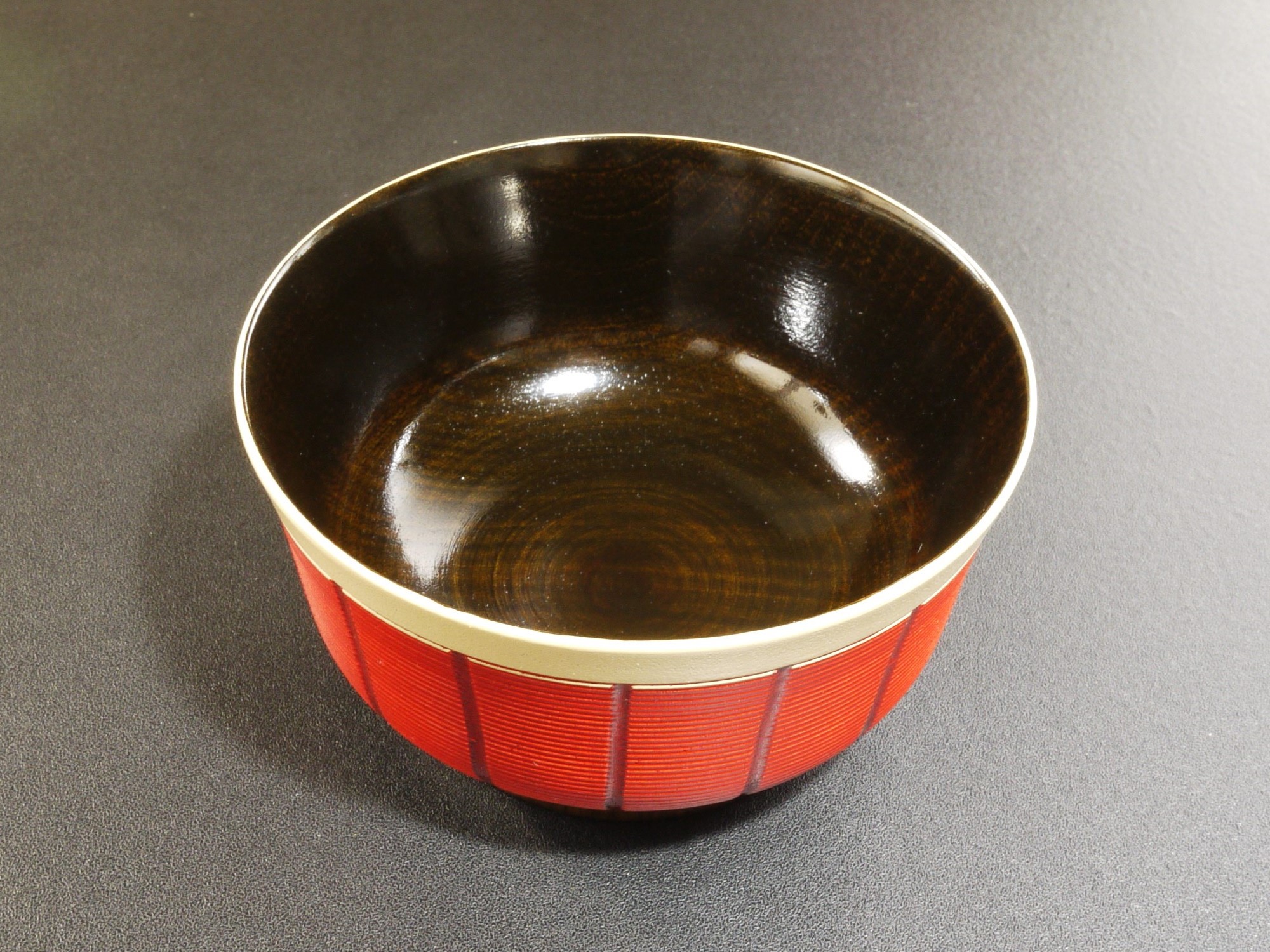 【漆工芸・黄薇彫】小鉢椀（十草柄）／赤027-005