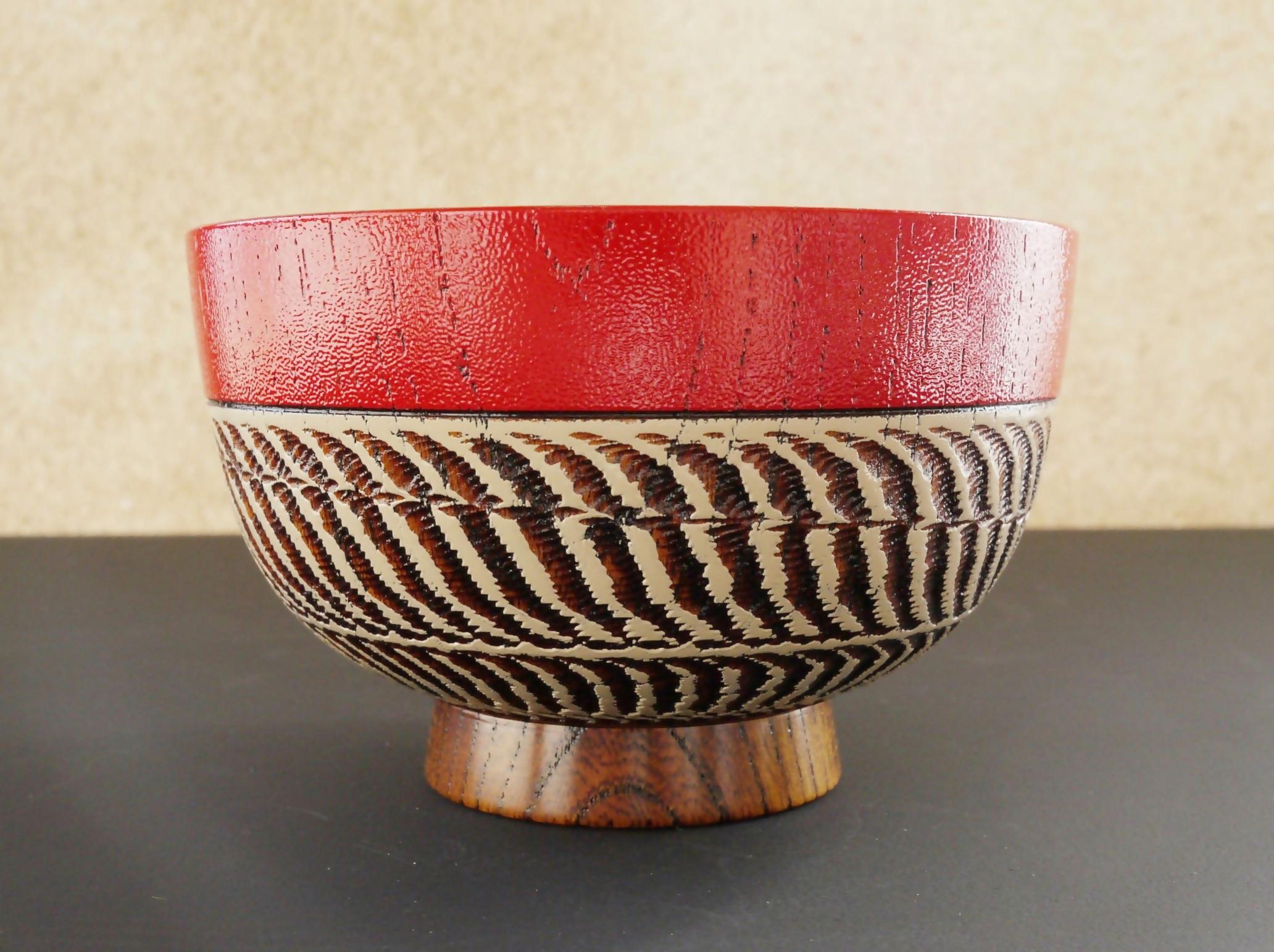 【漆工芸・黄薇彫】ケヤキ・汁椀（乱線文様）／赤030-032