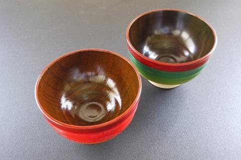 【漆工芸・黄薇彫】 千筋椀／赤・緑ペア045-002