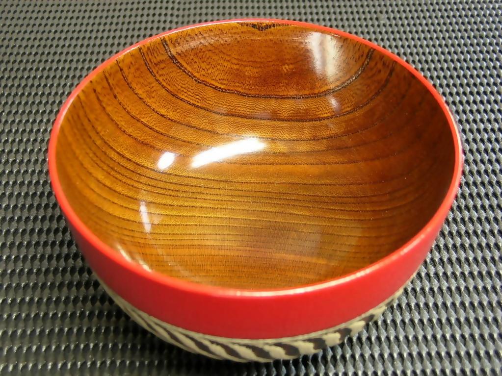 【漆工芸・黄薇彫】ケヤキ・汁椀（乱線文様）／赤030-032