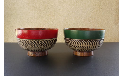 【漆工芸・黄薇彫】ケヤキ・汁椀（乱線文様）／赤・緑ペア055-001