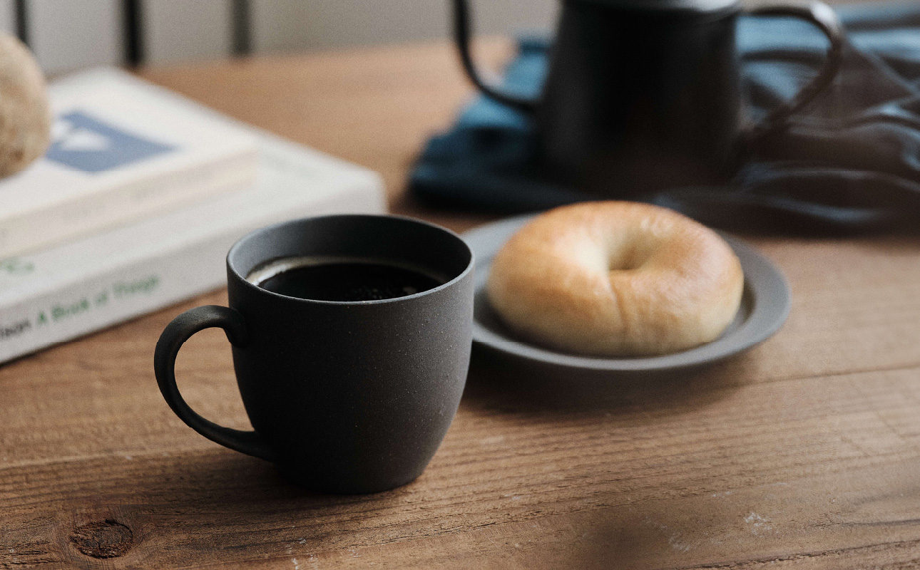 GOOD MORNING　マグカップ200ペア（naturalロゴ・gray）【 再生素材 地球にやさしいマグカップ ペア 】 naturalロゴあり ＋ gray ペア