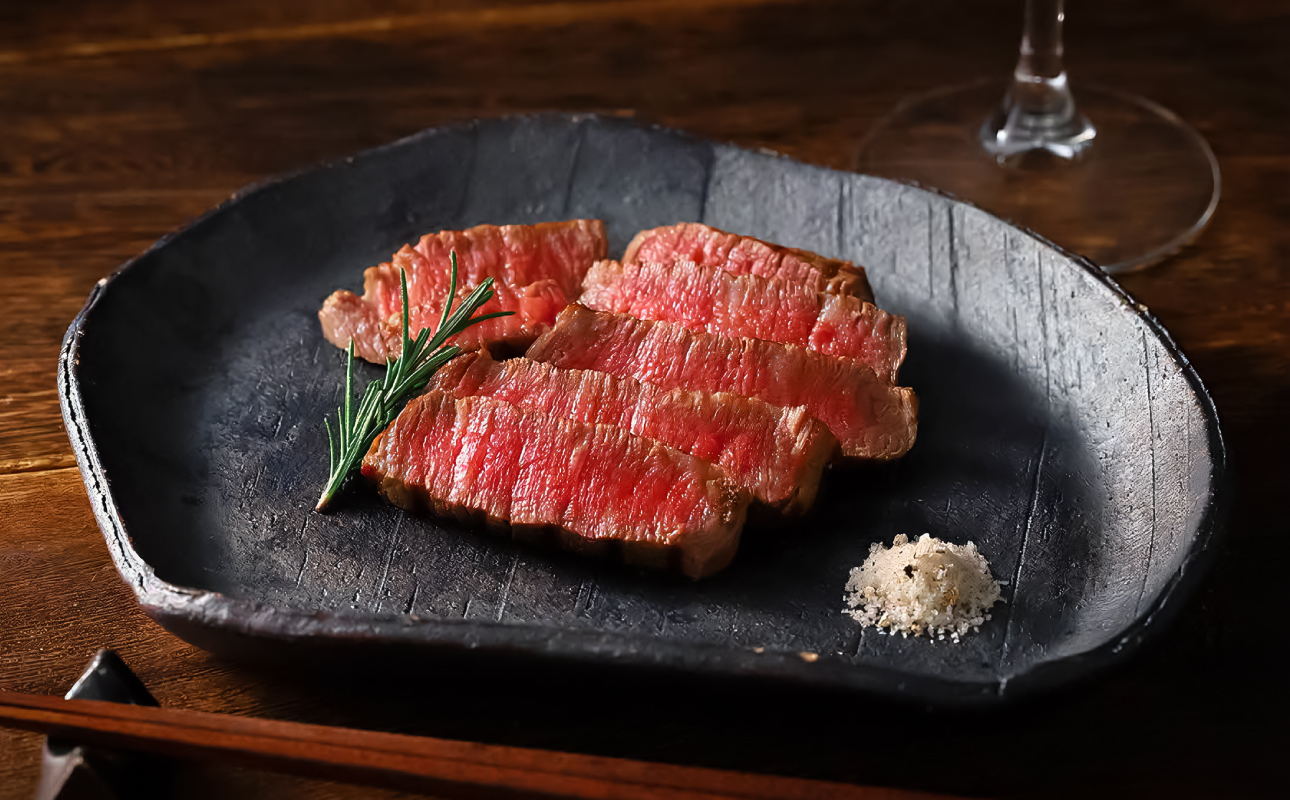 【天満屋選定品】百貨店バイヤーおすすめ！奈義和牛　ヒレステーキ　750g（150g×5枚）【奈義和牛 ヒレ 地域ブランド牛 黒毛和牛 肉 牛 ステーキ】