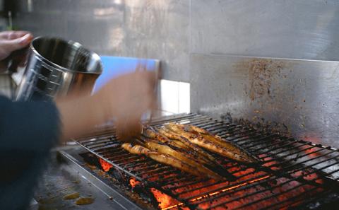 焼き あなご 240g [ 不揃い小ぶりサイズ ]