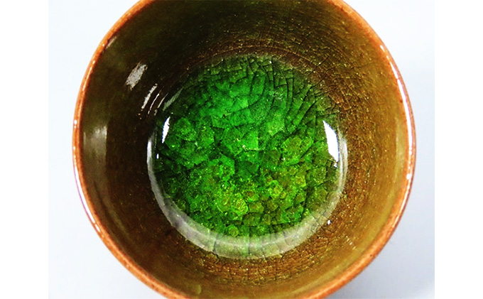 虫明焼 灰釉彩貫入ぐい呑 黄緑（黒井博史 作）