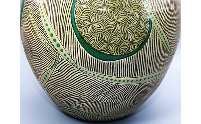 虫明焼 灰釉線文壺（黒井千左 作）