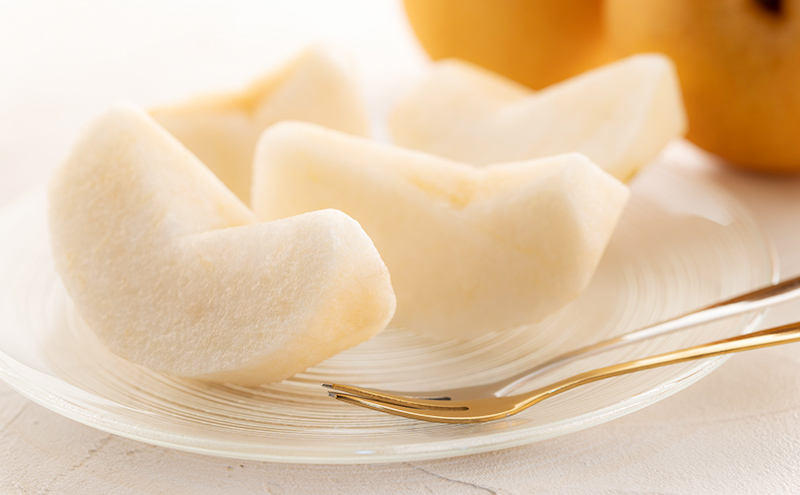 梨 2025年 岡山県赤磐市 梨の詰合せ！ 愛宕梨 2玉・新高梨 2玉 合計約3.2kg フルーツ なし 果物 岡山のフルーツ 岡山の果物 国産 日本産 日本一大きい梨 しっとり 秋の果物 秋の味覚